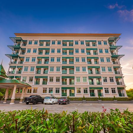 Evergreen Suite Hotel Surat Thani Extérieur photo